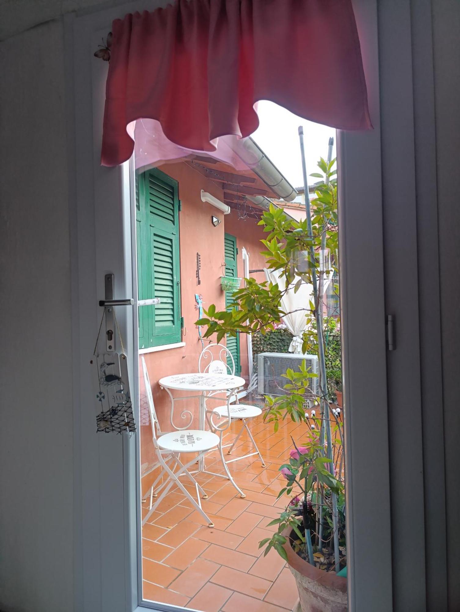 La Terrazza Di Ameglia Alta Apartment Luaran gambar